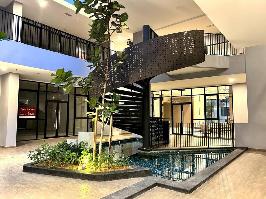 Hck14 A Sky Tree Dualkey Bukit Indah Aeon Legoland *