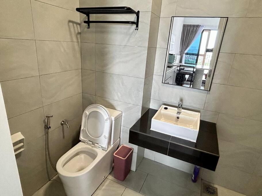 Apartment Hck14 A Sky Tree Dualkey Bukit Indah Aeon Legoland *