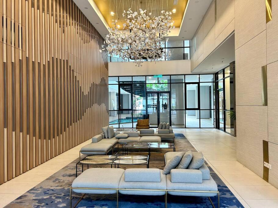 Apartemen Hck14 A Sky Tree Dualkey Bukit Indah Aeon Legoland