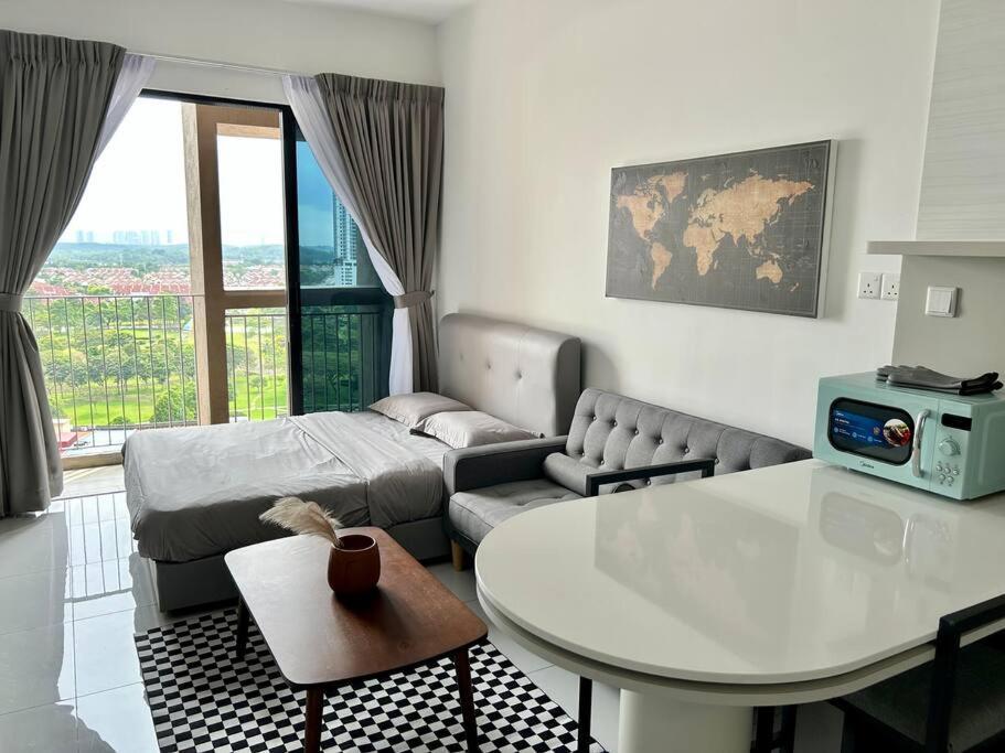 Hck14 A Sky Tree Dualkey Bukit Indah Aeon Legoland Apartemen *