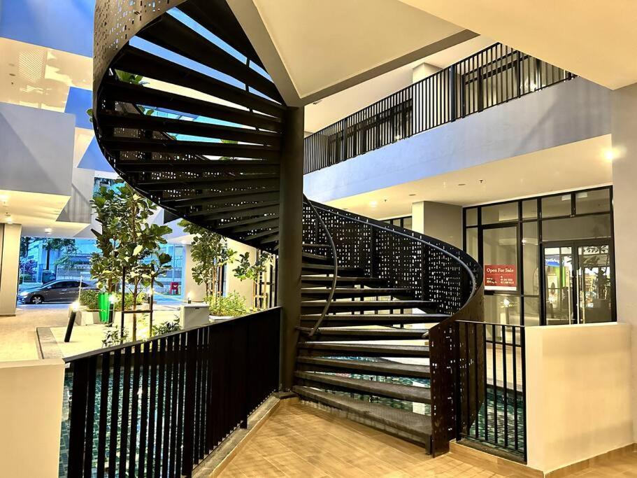 Apartemen Hck14 A Sky Tree Dualkey Bukit Indah Aeon Legoland